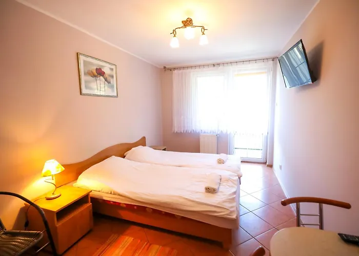 Holiapart Zeromskiego 2